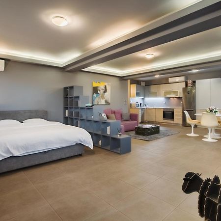 Boutique Apartment In Athens Center Zewnętrze zdjęcie